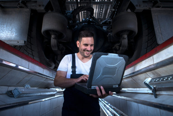 How to Become an Aerospace Engineer